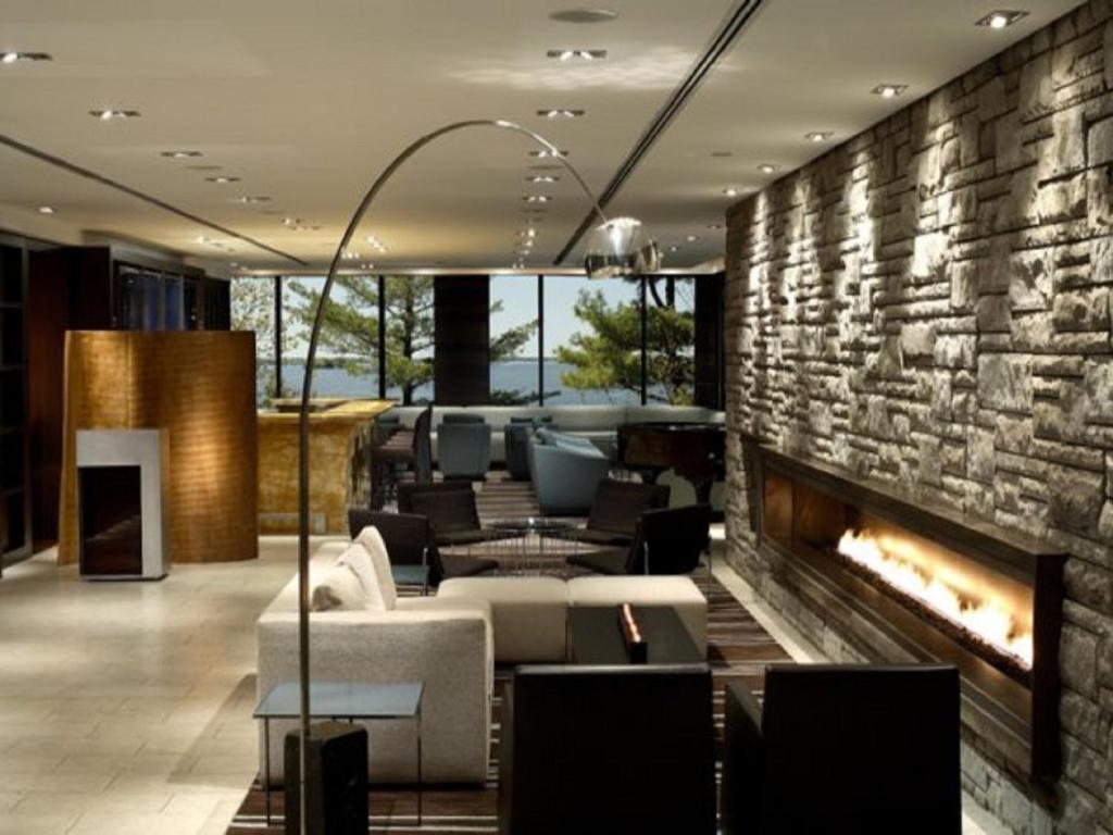 Taboo Muskoka Hotel Gravenhurst Interior photo
